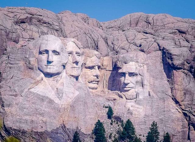 Mount Rushmore — 3