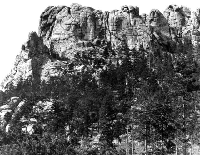 Mount Rushmore — 4
